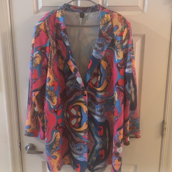 SOLD‼️ 
SHEIN PLUS MULTICOLOR BLAZER 4XL - Picture 2 of 2